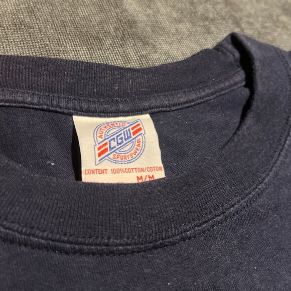 CGW Canada Maple Leaf T (M) - Picture 2 of 5